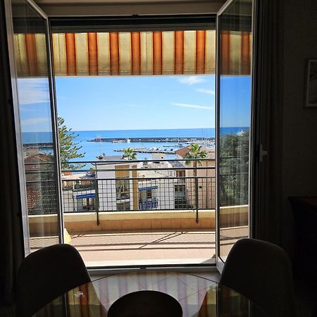 La Baia Nel Porto Sanremo Exterior foto
