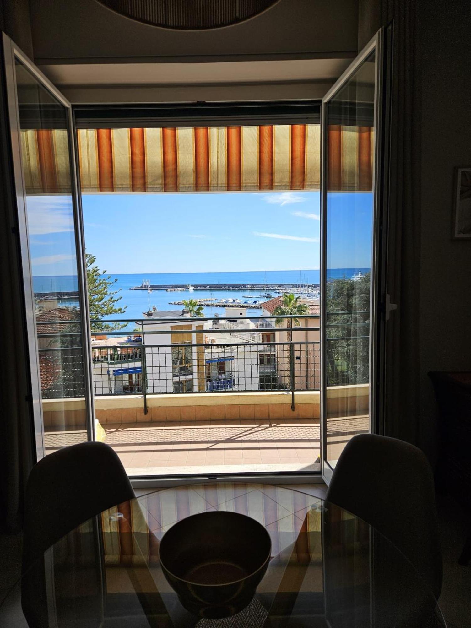 La Baia Nel Porto Sanremo Exterior foto